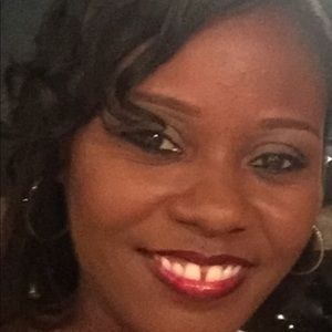 Meet your Posher, Lena